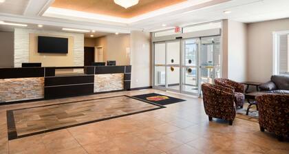 Super 8 by Wyndham Regina