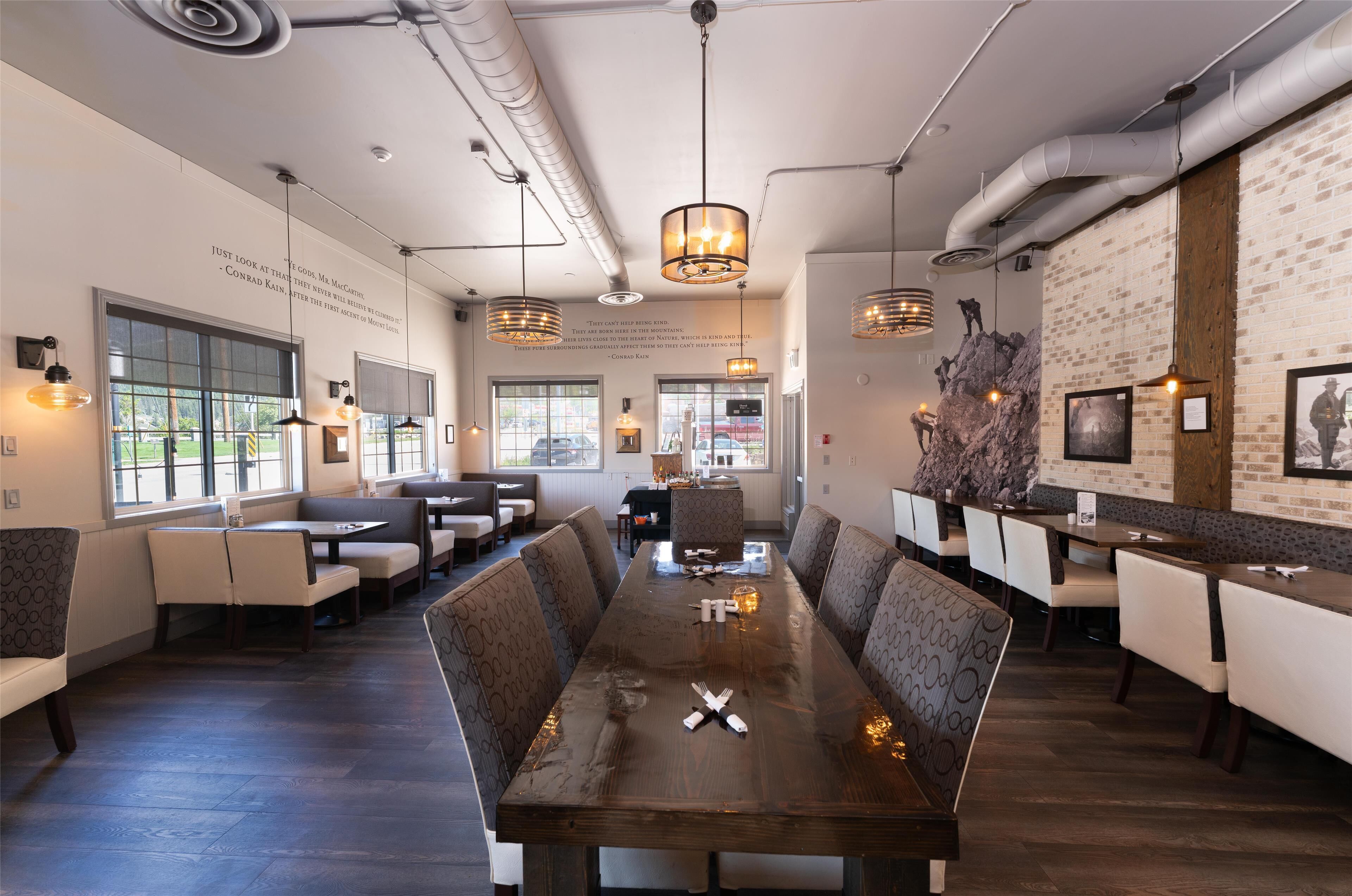 breakfast and dinner served