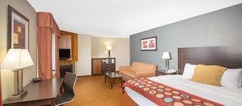 Baymont by Wyndham Coralville