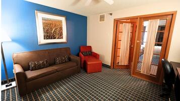 Suite Studio, 1 très grand lit et 1 canapé-lit, non-fumeurs | Décoration personnalisée, ameublement personnalisé, bureau