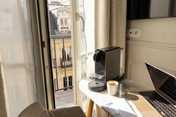 Classic Double Room | Balcony