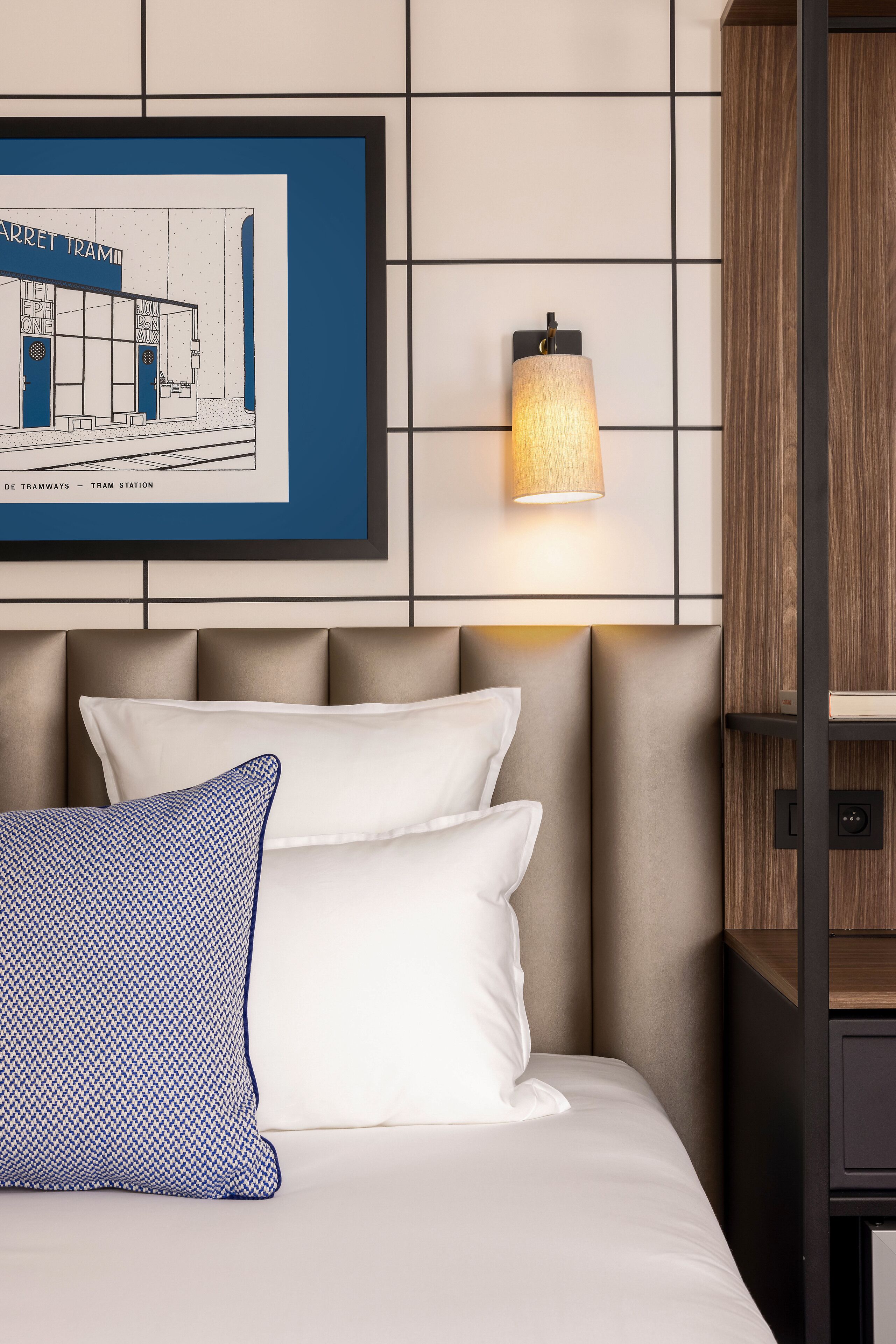 chambre triple | 1 bedroom, premium bedding, minibar, desk