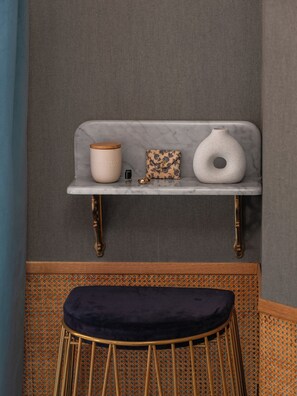 Living area - Handsome Hotel  (Paris)