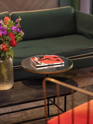 Reception - Handsome Hotel  (Paris)