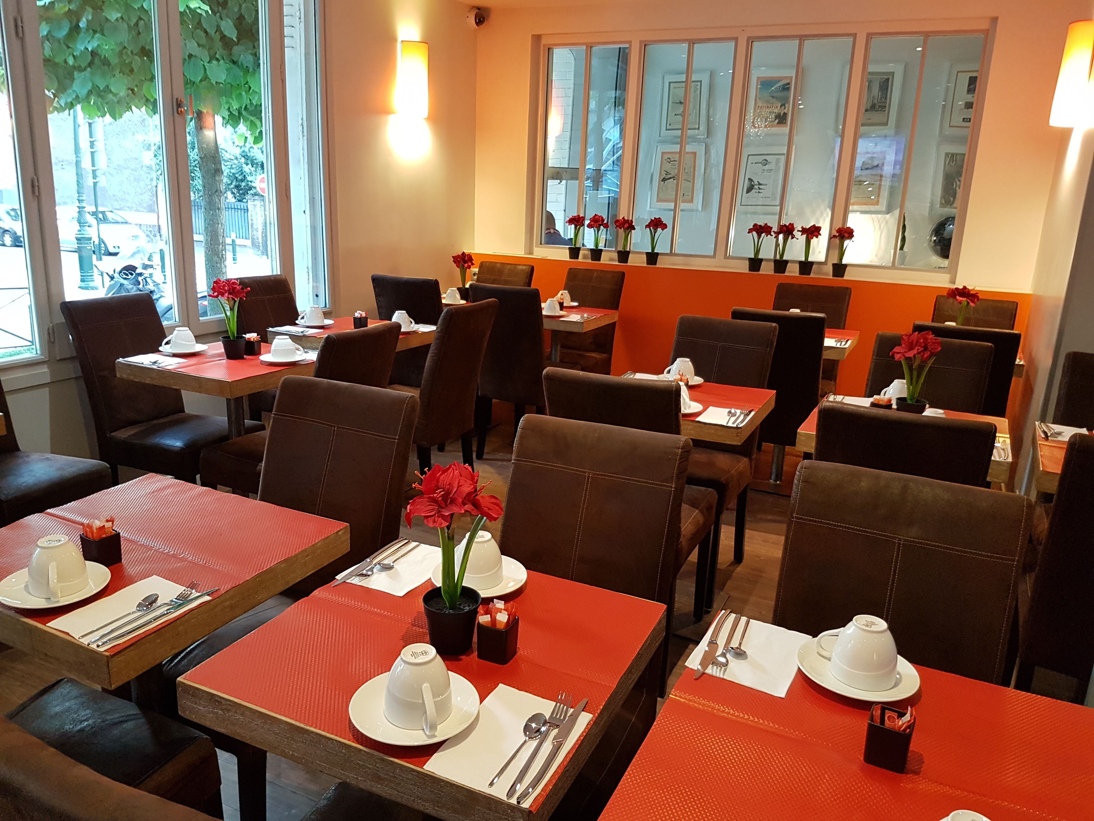 Daily buffet breakfast (EUR 14 per person)
