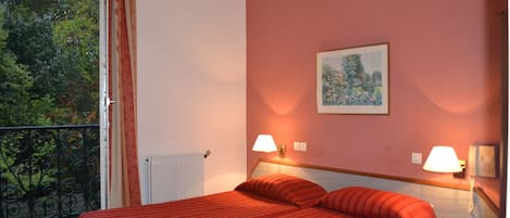 Coffres-forts dans les chambres, rideaux occultants, Wi-Fi gratuit