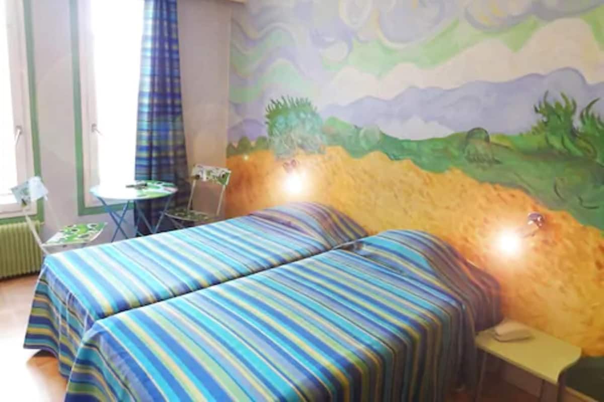 Minibar, in-room safe, blackout drapes, iron/ironing board