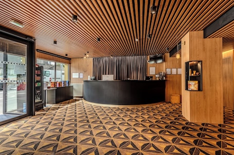 Lobby. Logis Hotel Center