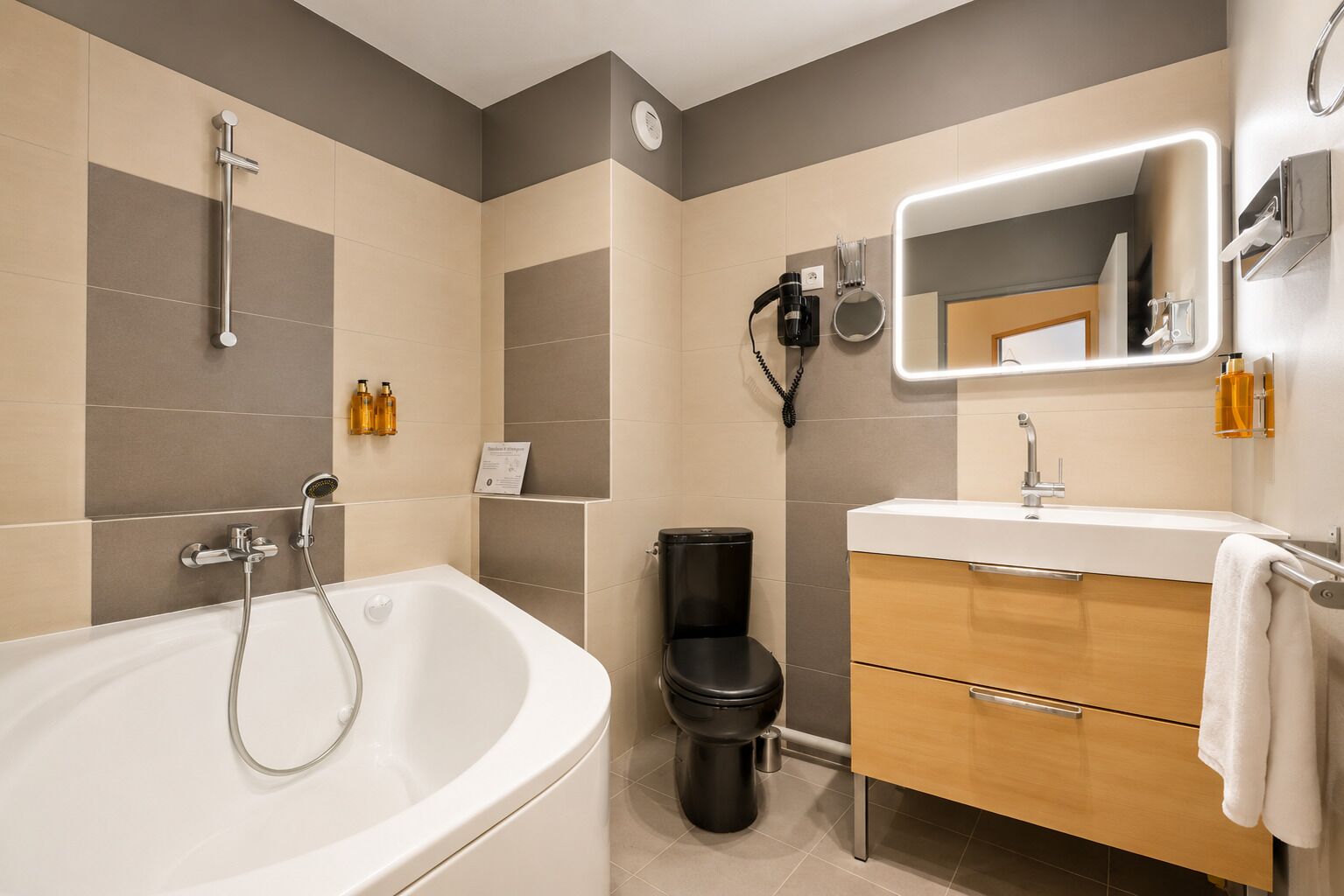 Photo - Logis Hotel Center