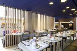 Daily buffet breakfast (EUR 14 per person)