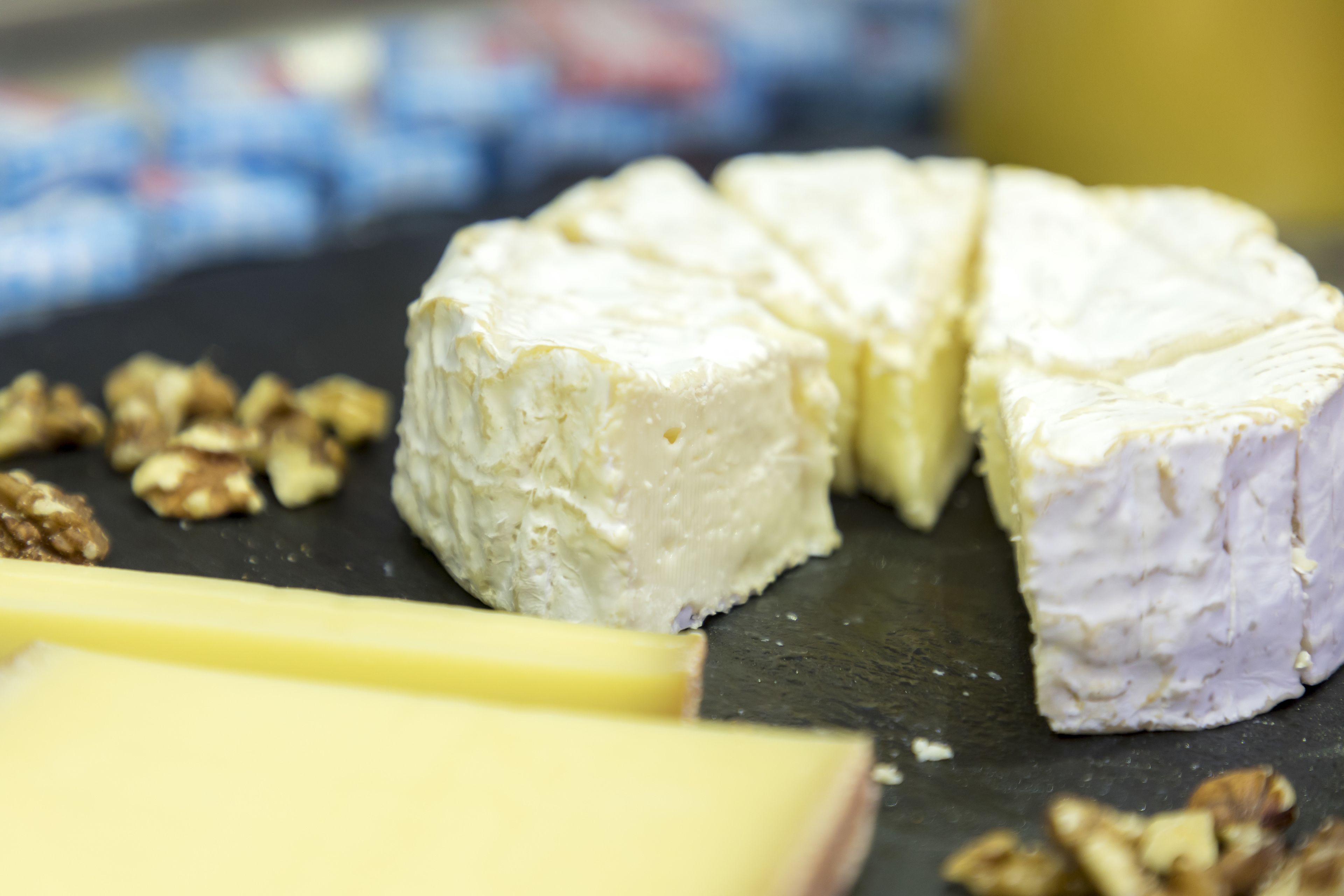 buffet breakfast on weekends (eur 14 per person)