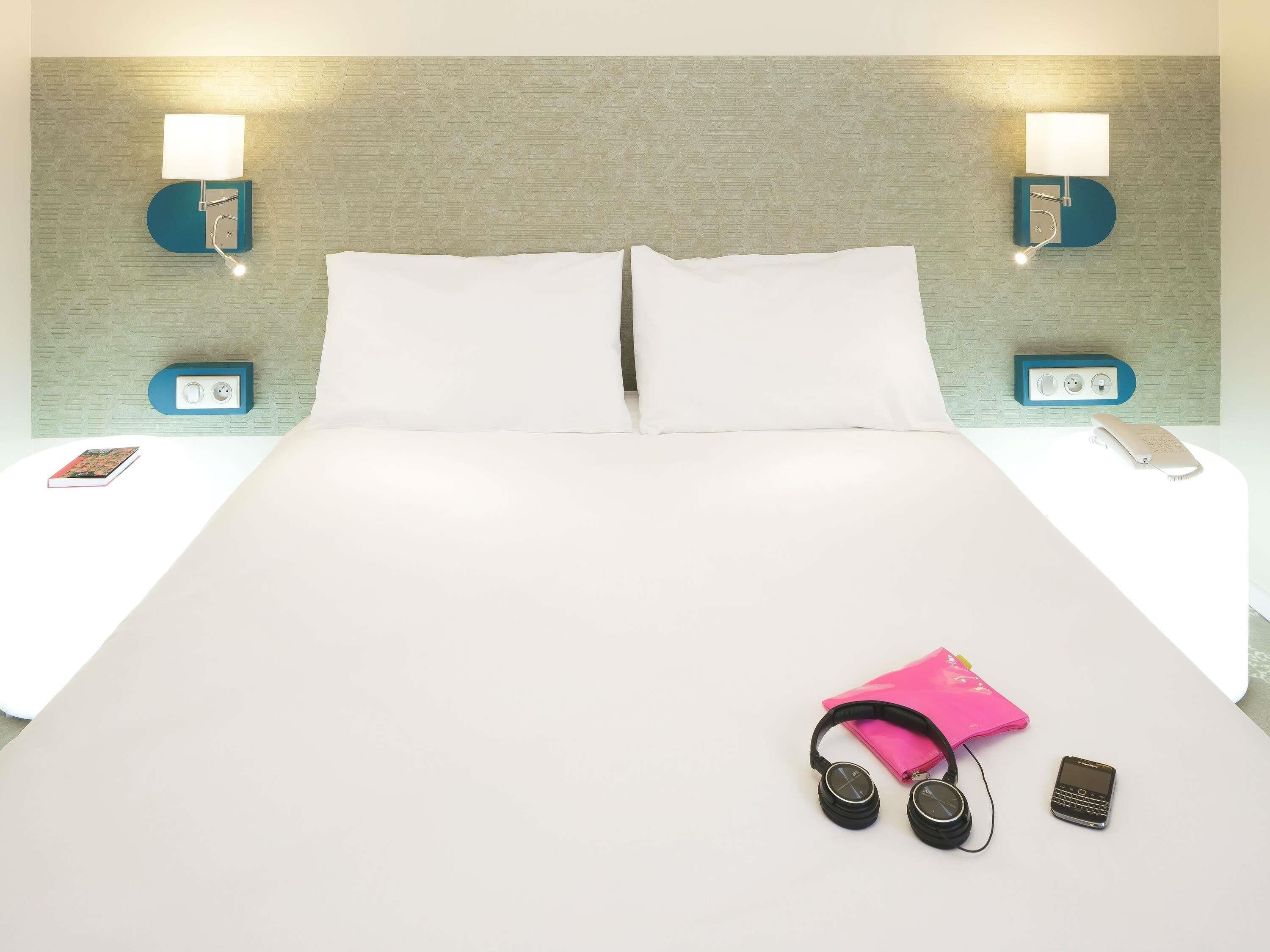 Standard Room, 1 Double Bed | Premium bedding, desk, blackout drapes, soundproofing
