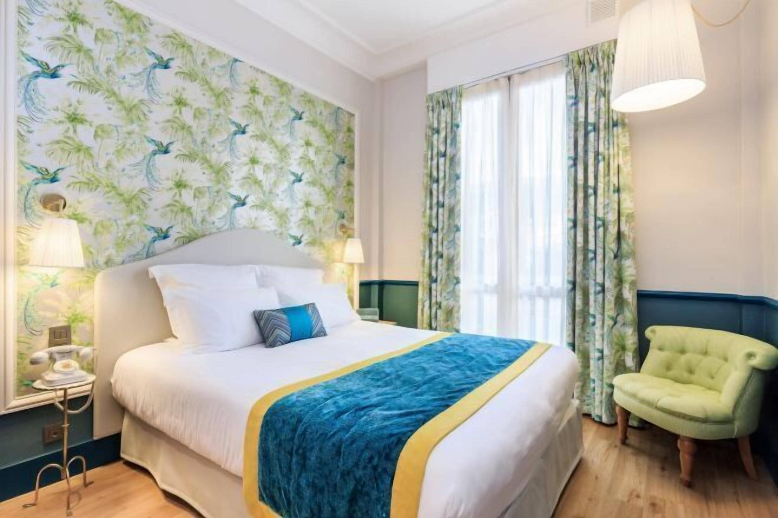 Literie de qualité supérieure, coffres-forts dans les chambres