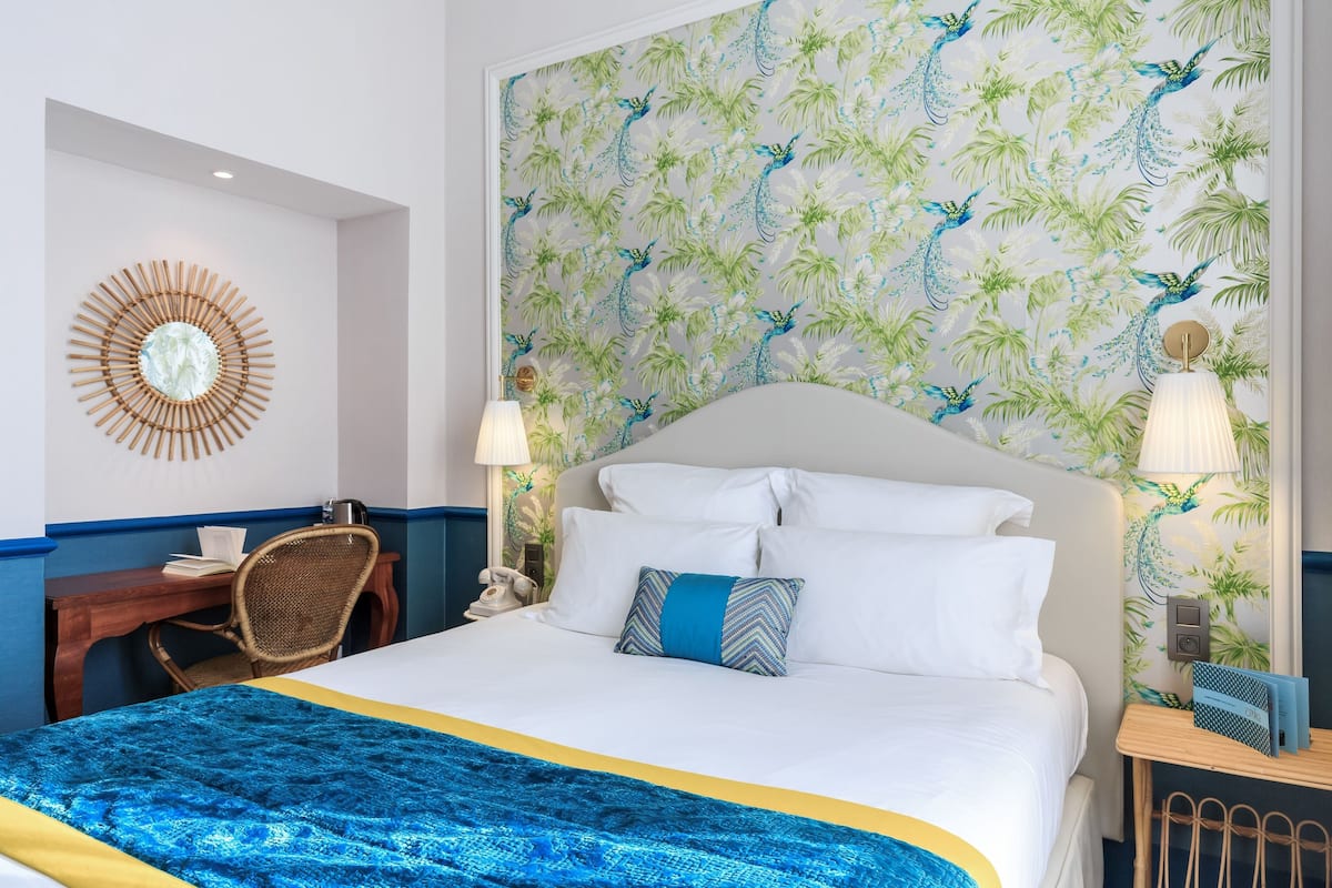 Rom – business | Sengetøy av topp kvalitet, safe på rommet og strykejern/-brett