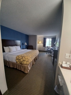 Premium bedding, desk, iron/ironing board, rollaway beds