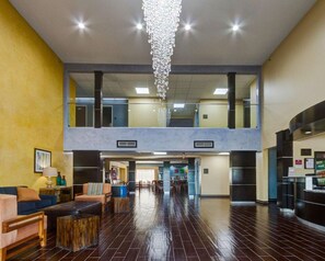 Lobby - Comfort Suites Lake Ray Hubbard (Rowlett)