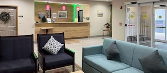 Country Inn & Suites by Radisson, Elgin, IL