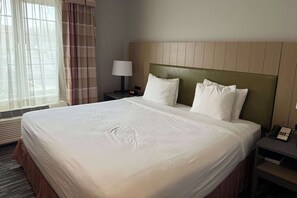 Suite, 1 King Bed, Non Smoking | Desk, blackout curtains, iron/ironing board, free Internet - Country Inn & Suites by Radisson, Elgin, IL (Elgin)