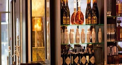 Crowne Plaza Paris - Neuilly, an IHG Hotel