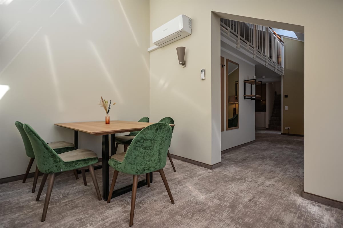 Family Apartment | 1 bedroom, hypo-allergenic bedding, minibar, in-room safe