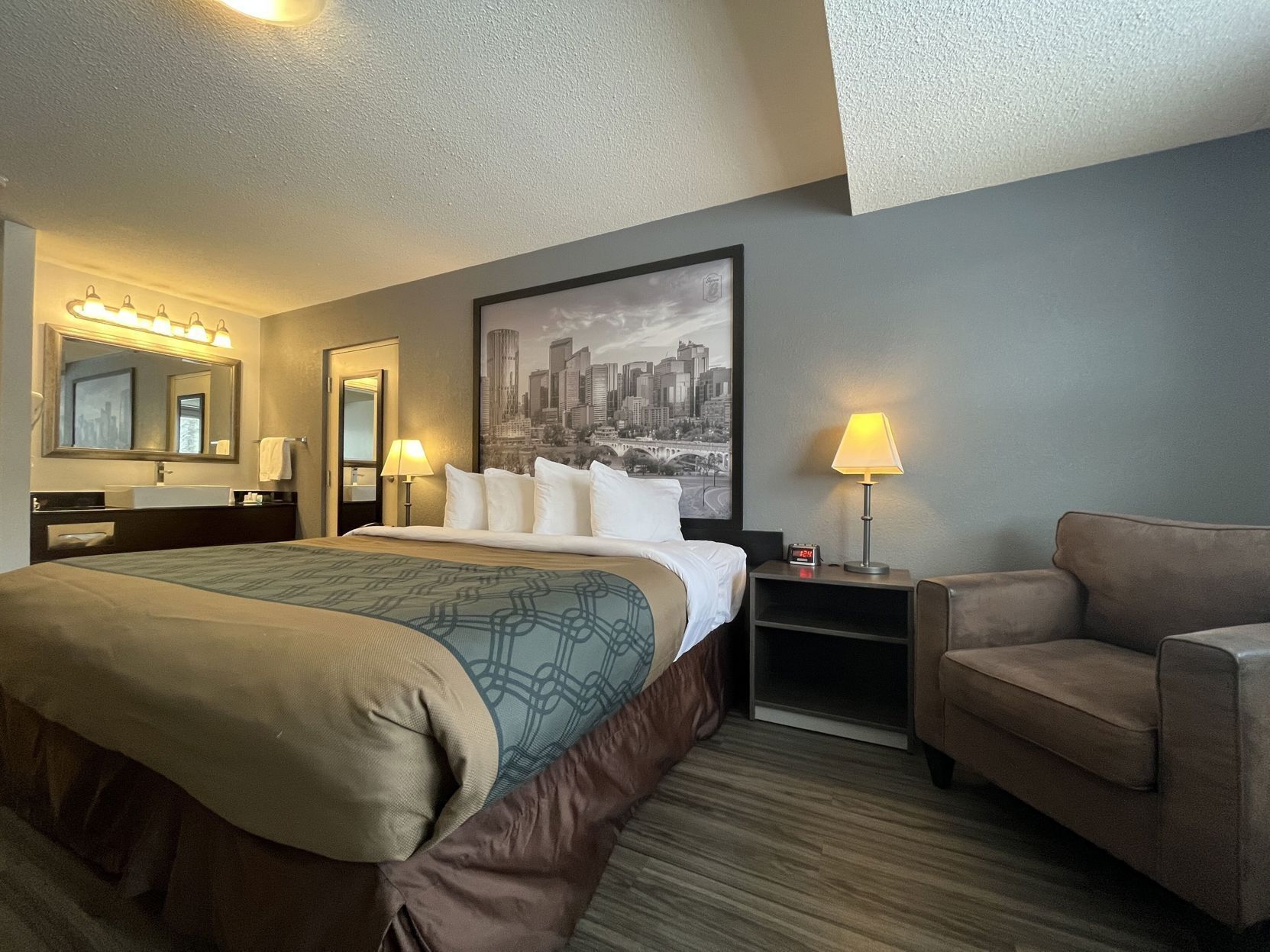 Desk, iron/ironing board, free cribs/infant beds, rollaway beds