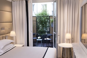 Deluxe Room, Terrace | Terrace/patio