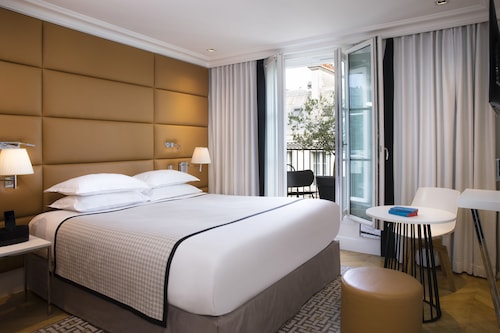 Hotel R de Paris