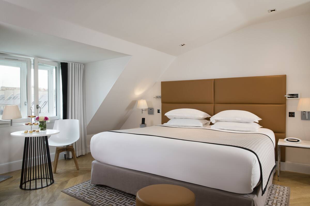 Junior Suite (Spa access included)