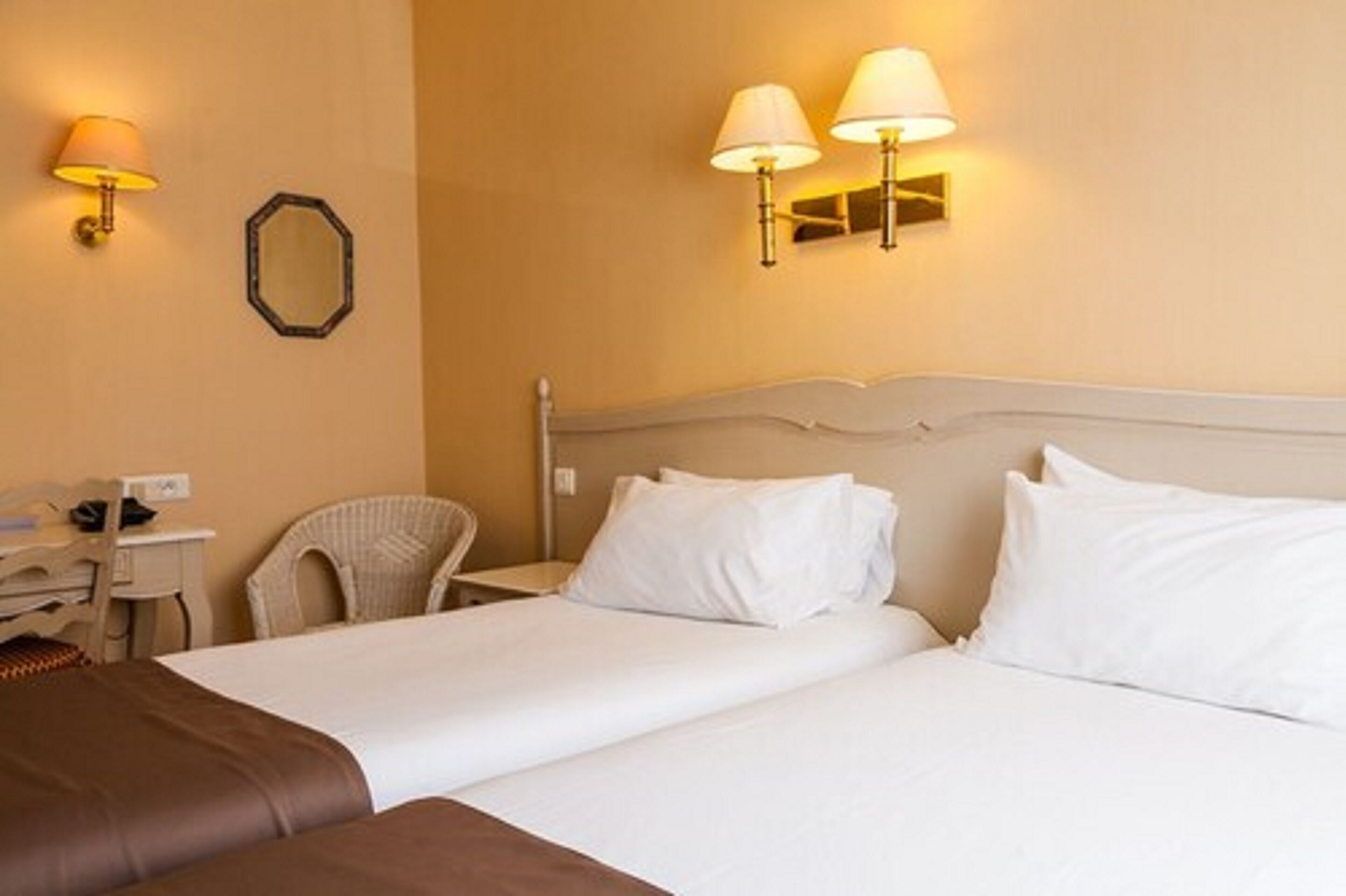 Foto - Logis NIMOTEL Hôtel Cosy