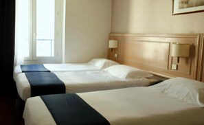 Minibar, in-room safe, soundproofing, rollaway beds - Hôtel Garden Opéra (Paris)