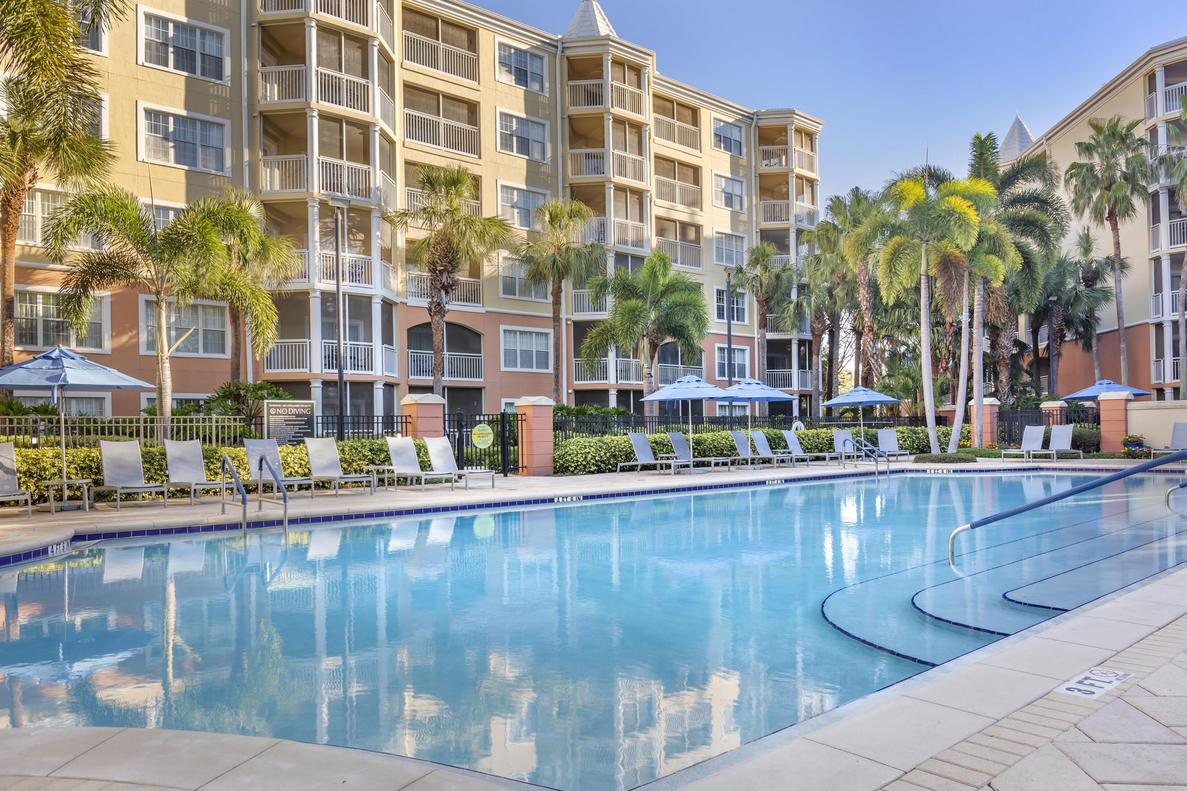 3 outdoor pools, open 7:00 AM to 11:00 PM, pool umbrellas, sun loungers