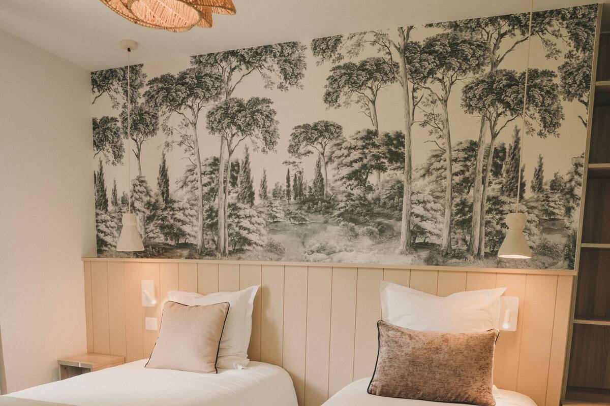 Standard Double or Twin Room | Premium bedding, desk, blackout curtains, free WiFi