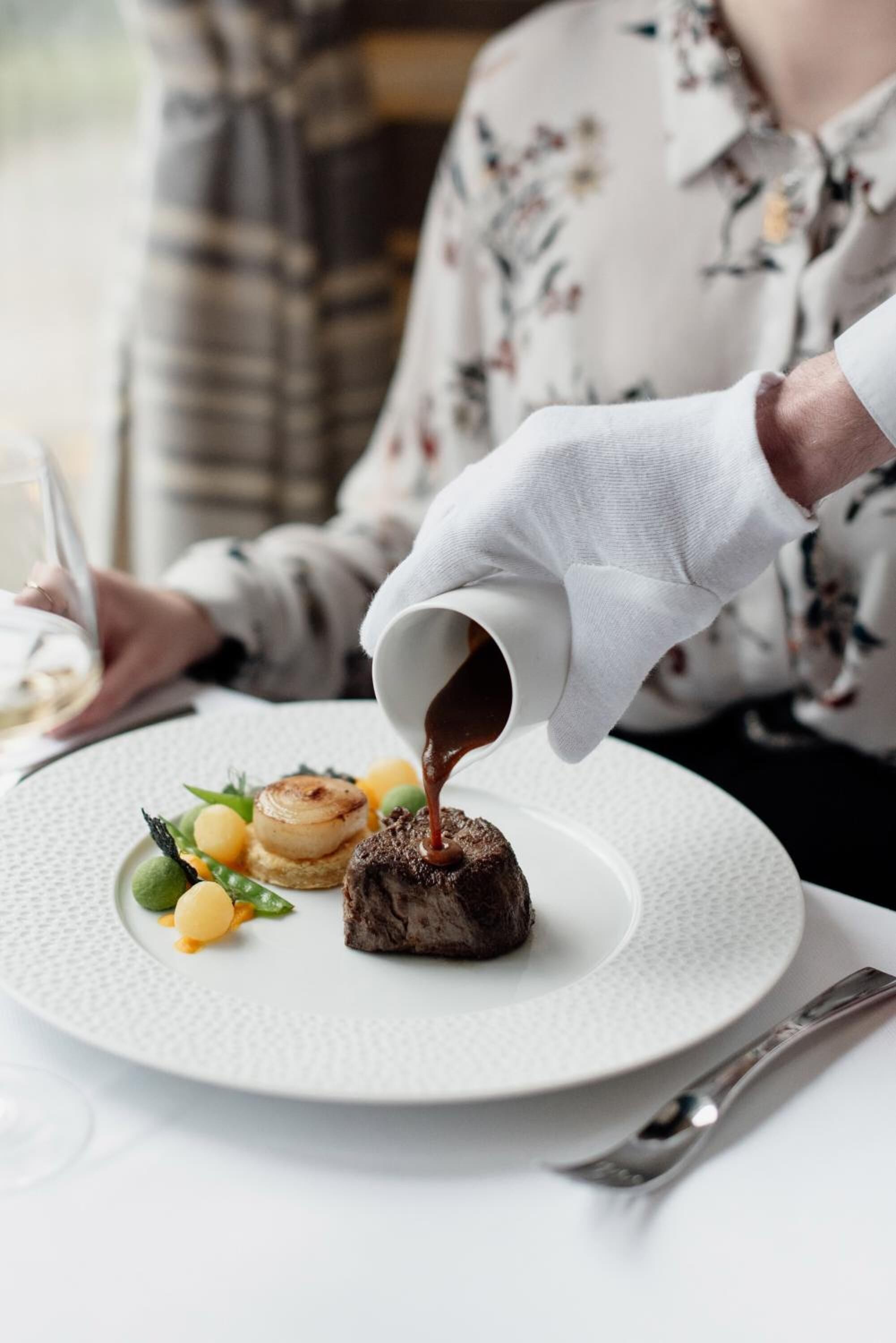 lunch, dinner served; french cuisine, al fresco dining