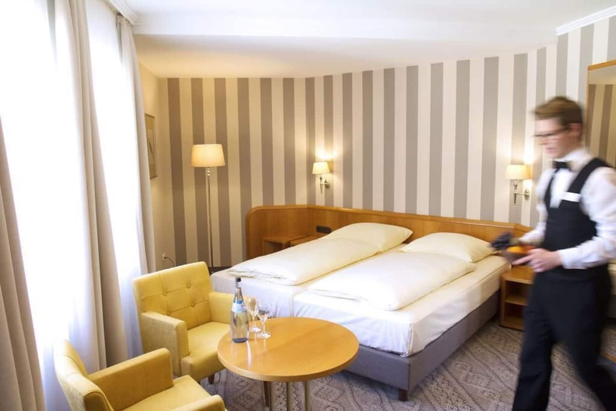 minibar, in-room safe, free wifi