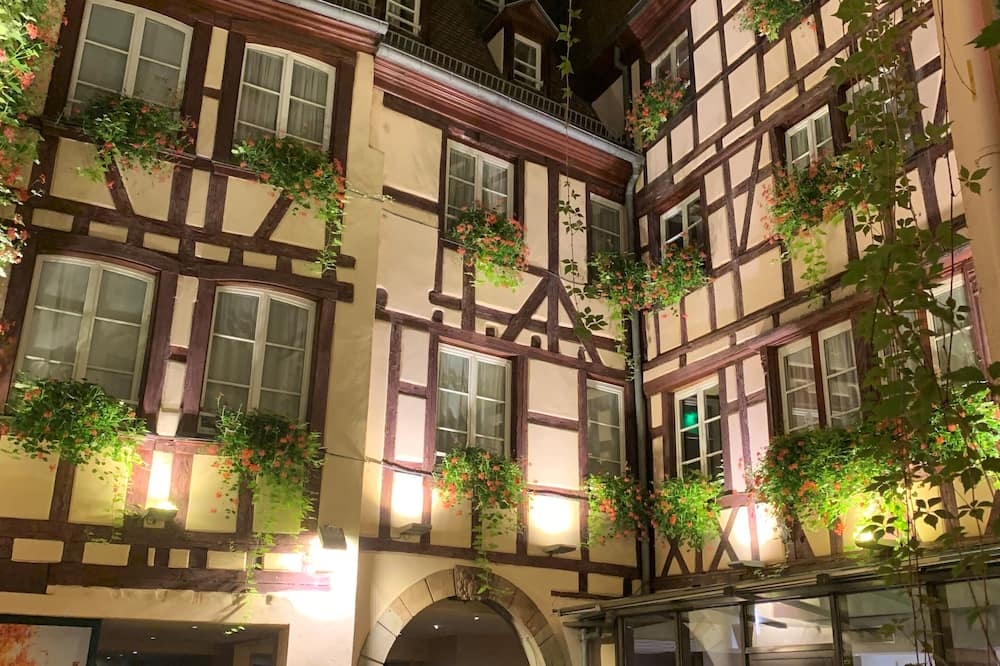 Hotel Beaucour