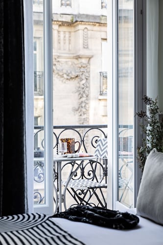 Best Western Premier The Blake Paris Gare Saint Lazare