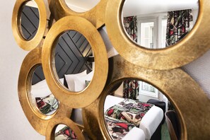 Superior Twin Room - Hotel Des Arts Paris Montmartre (Paris)