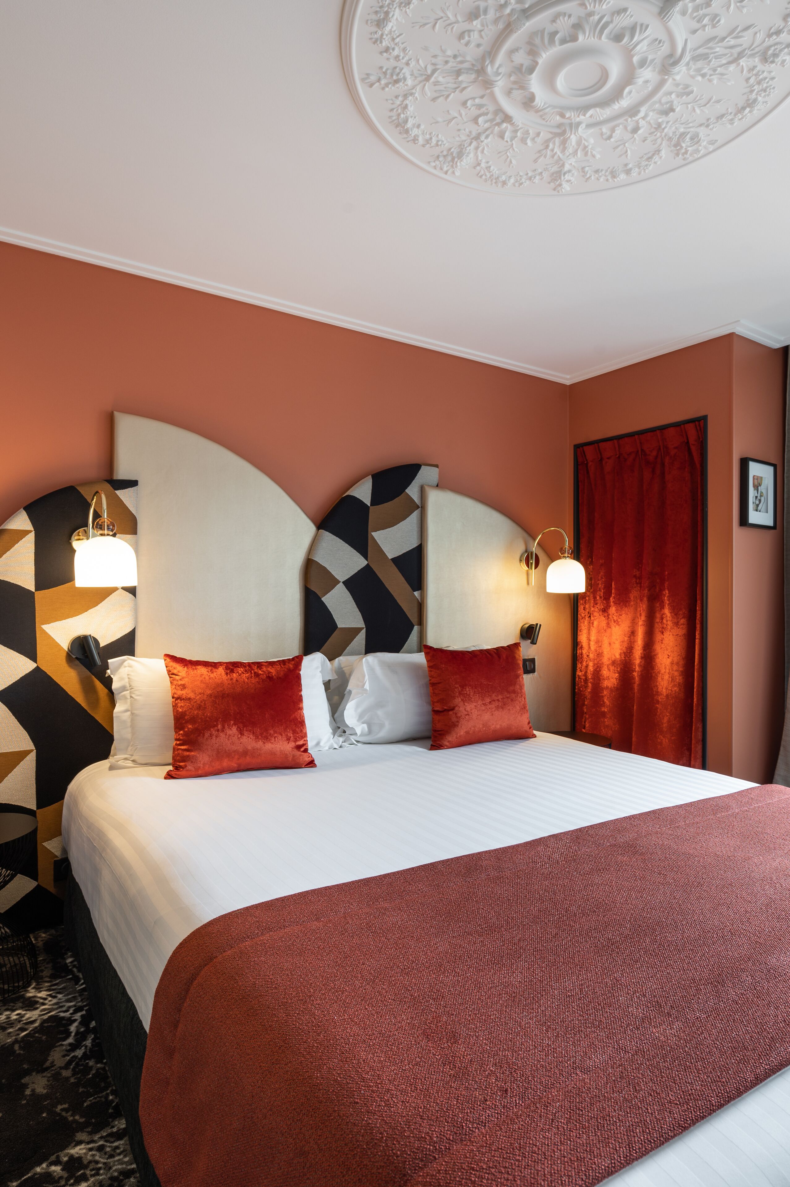 Photo - Royal Saint Germain