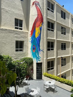 Café da manhã com buffet todos os dias (MXN 300 por pessoa) 