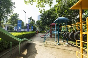 Children’s play area – outdoor