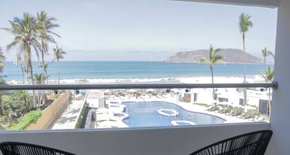 Sunvivia by Fiesta Americana Mazatlan