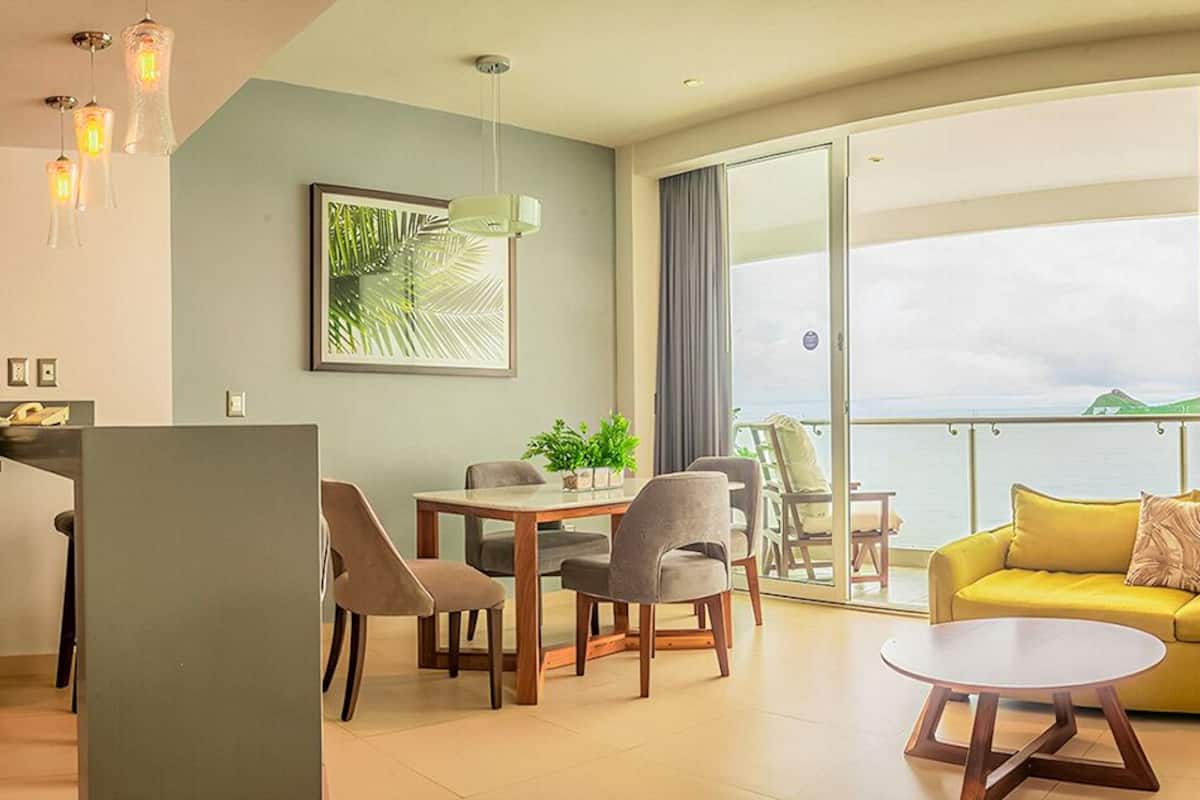 Luxury Suite, Ocean View | 1 bedroom, in-room safe, blackout curtains, iron/ironing board