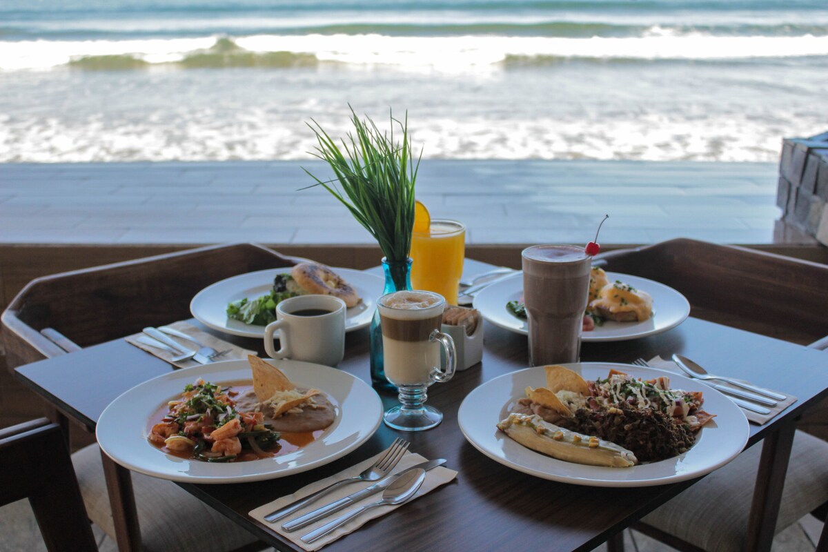 Cocina regional con vista a la playa 