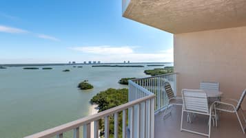 Suite | Vue du balcon