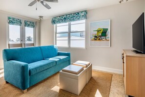 Suite, 1 Schlafzimmer, Meerblick | Wohnbereich