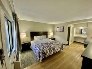Blackout curtains, soundproofing, iron/ironing board, free WiFi