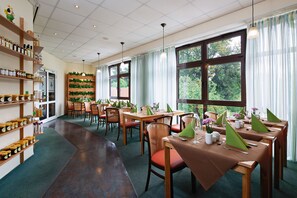 Daily buffet breakfast (EUR 15 per person)