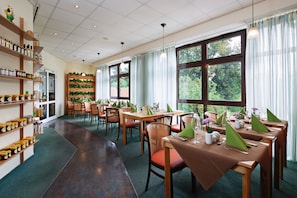 Daily buffet breakfast (EUR 15 per person)