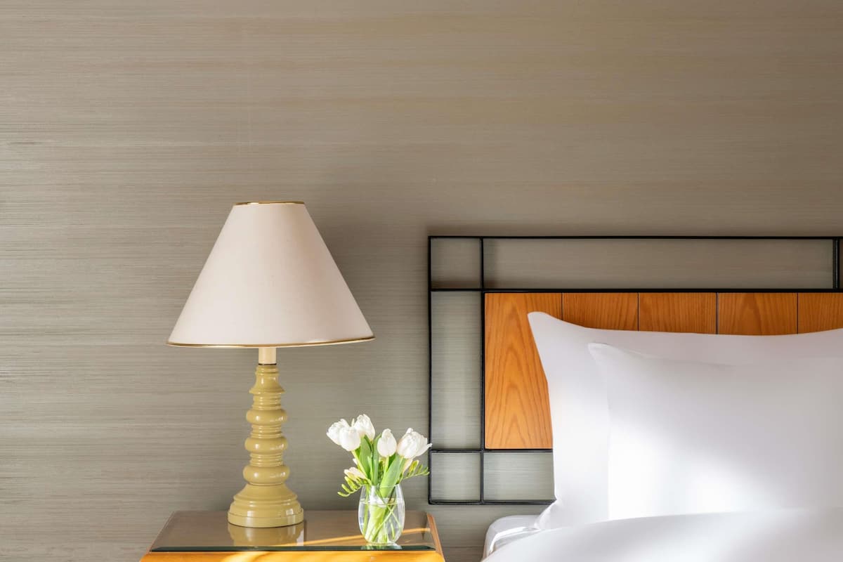 Habitación clásica con 2 camas individuales, 2 camas individuales | Ropa de cama hipoalergénica y caja de seguridad en la habitación