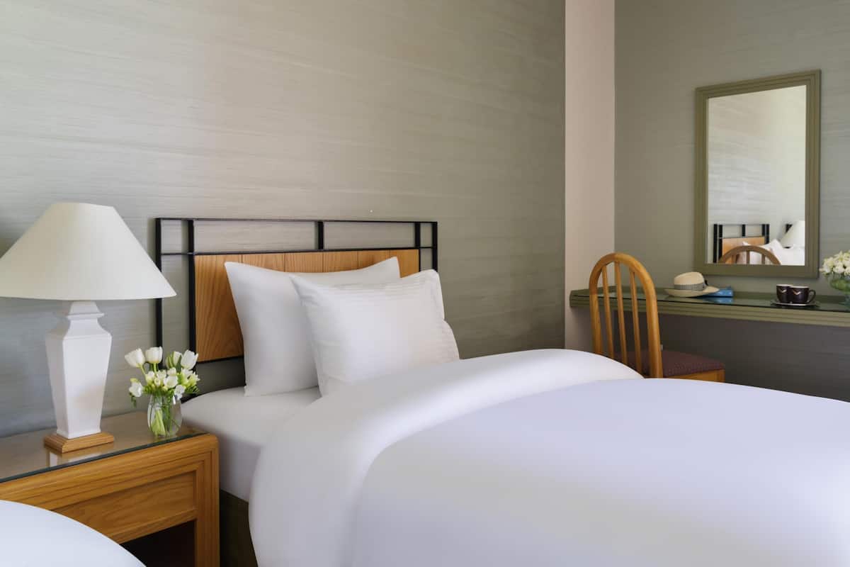 Hypo-allergenic bedding, in-room safe, individually decorated